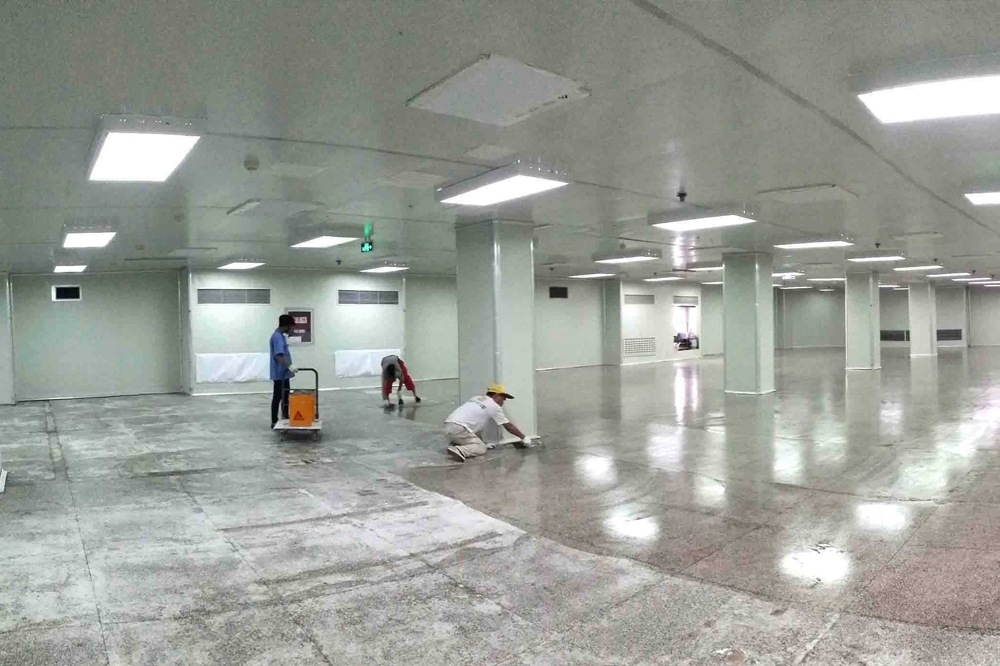 凰室施工團(tuán)隊(duì)